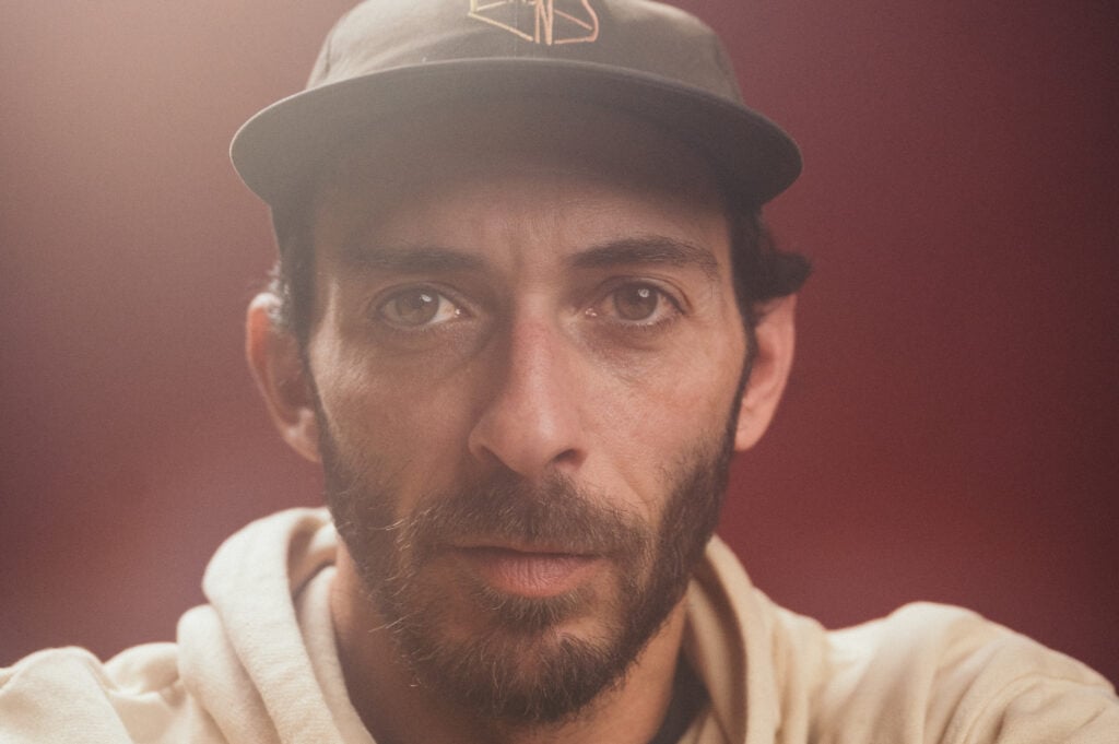 L'homme derrière la lentille, le photographe Christian Leduc.